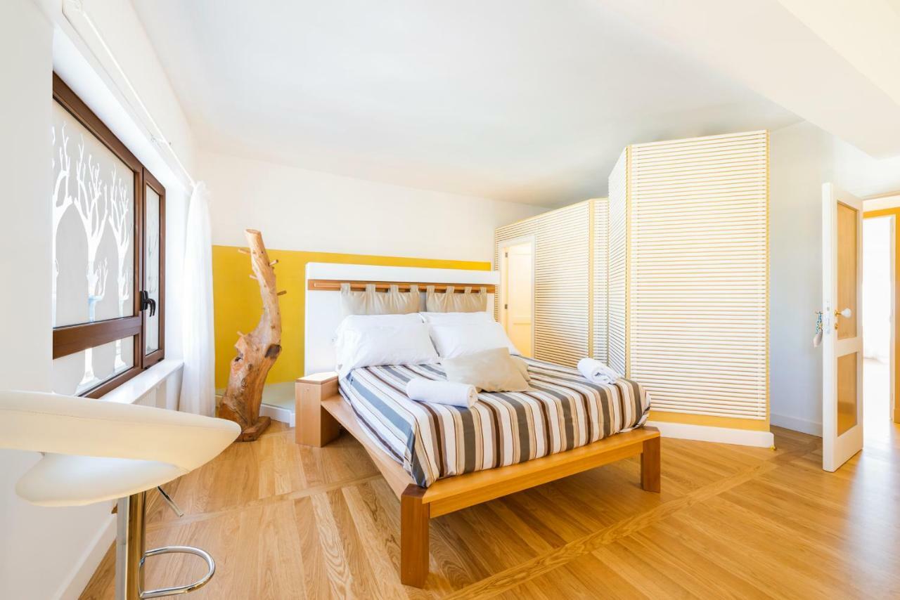 Luiselle Charming Accommodation Sorrento City Center Exterior foto